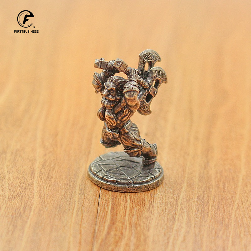 Vintage White Brass Miniature  - đánh giá và giá Board Game Design
